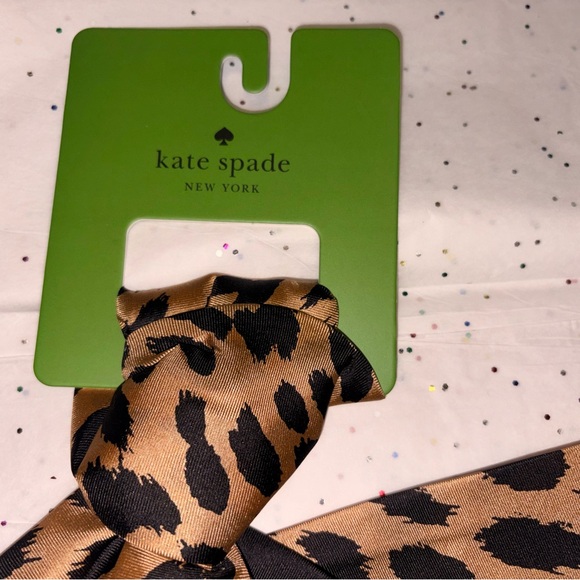 Kate Spade Leopard Print Scarf - Black and Tan - Picture 6 of 6